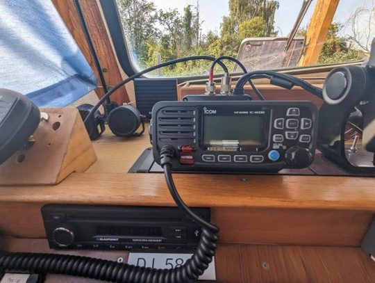 Funkgerät und Bluetoothradio